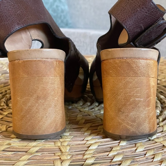 Dansko Brown Leather Wooden Platform Heel Boho Sandals Sz-36/US6 - Picture 9 of 13
